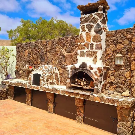 펜션 La Estrella By Don Robertos Paraiso Villaverde (Fuerteventura)