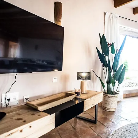 La Estrella By Don Robertos Paraiso * Villaverde (Fuerteventura)