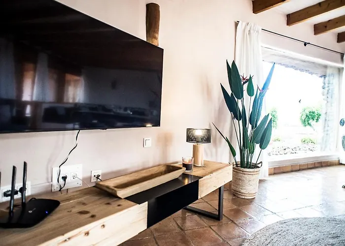 La Estrella By Don Robertos Paraiso * Villaverde (Fuerteventura)