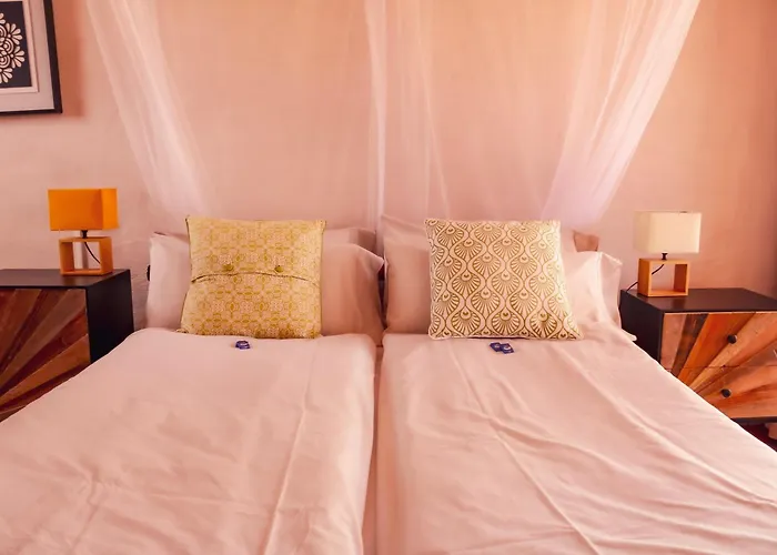 La Estrella By Don Robertos Paraiso Villaverde (Fuerteventura)